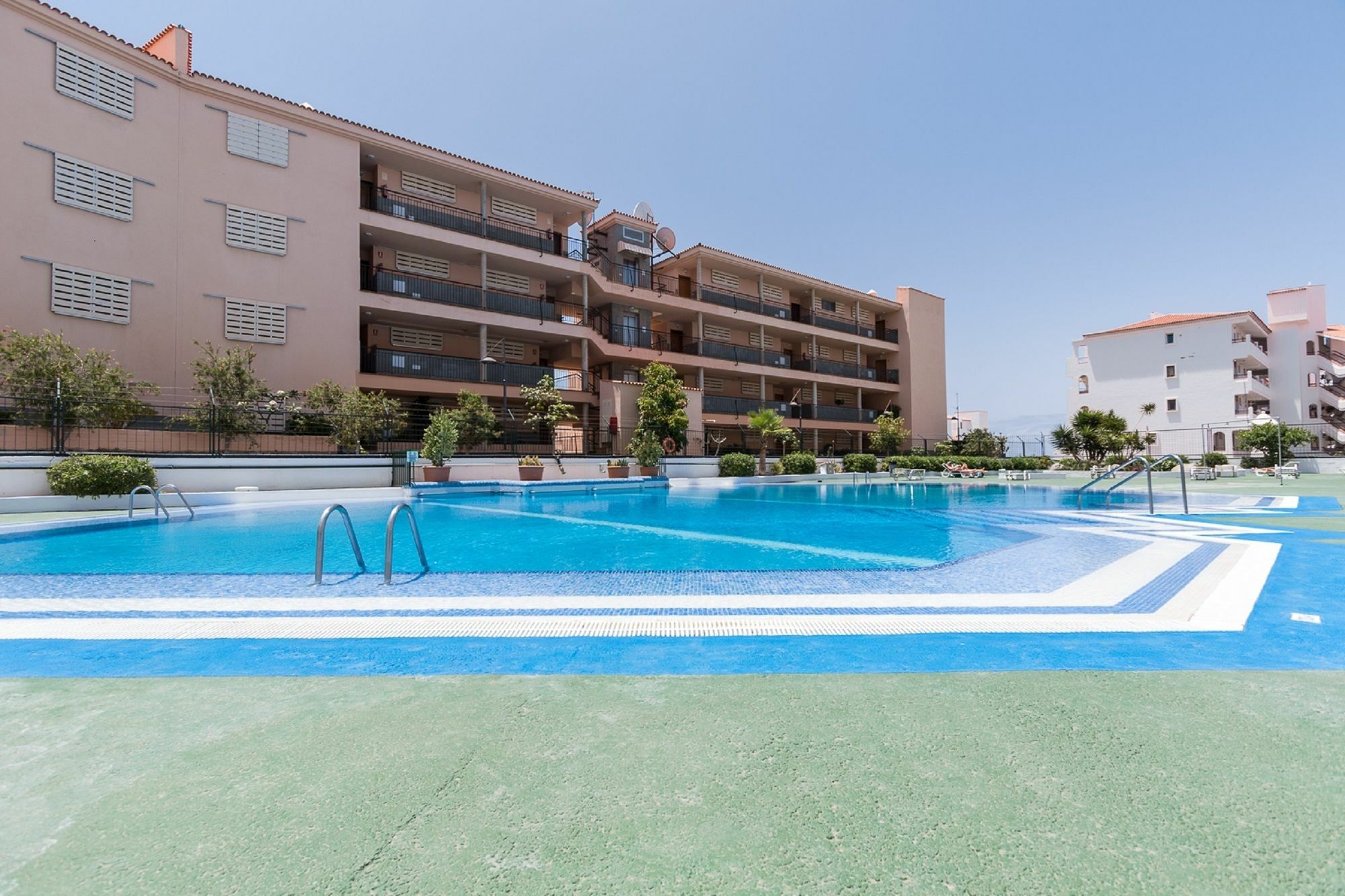 Summerland Los Cristianos  Luaran gambar